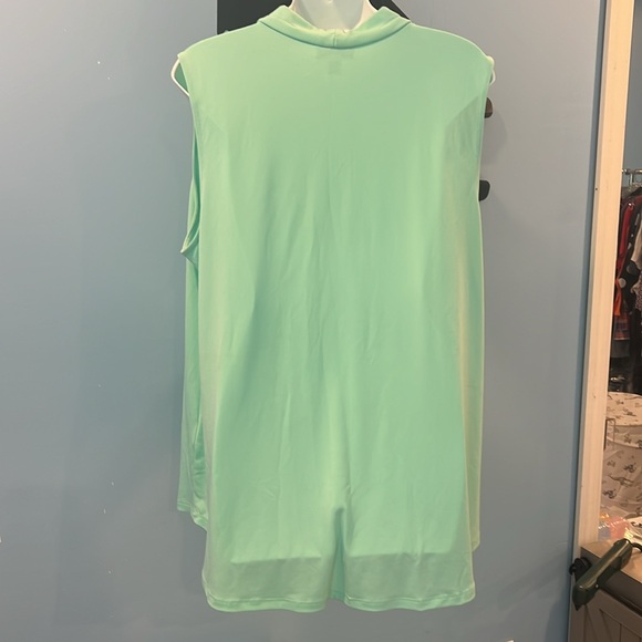 Women’s Mint Sleeveless Blouse- 2X - Picture 4 of 5